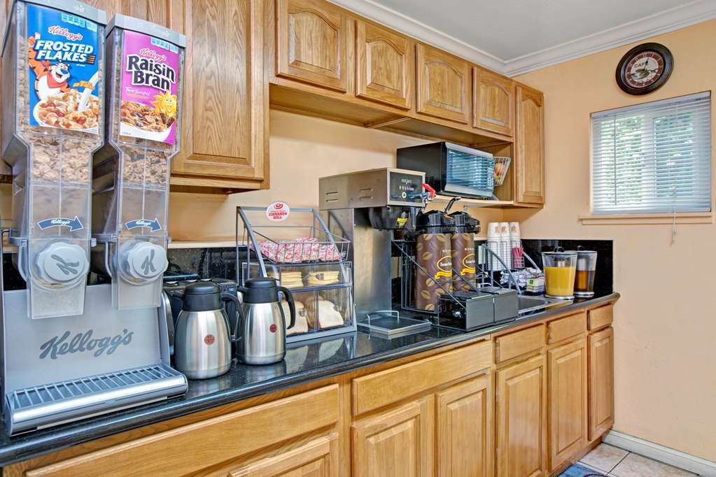 Super 8 By Wyndham Berkeley Motel Facilități foto